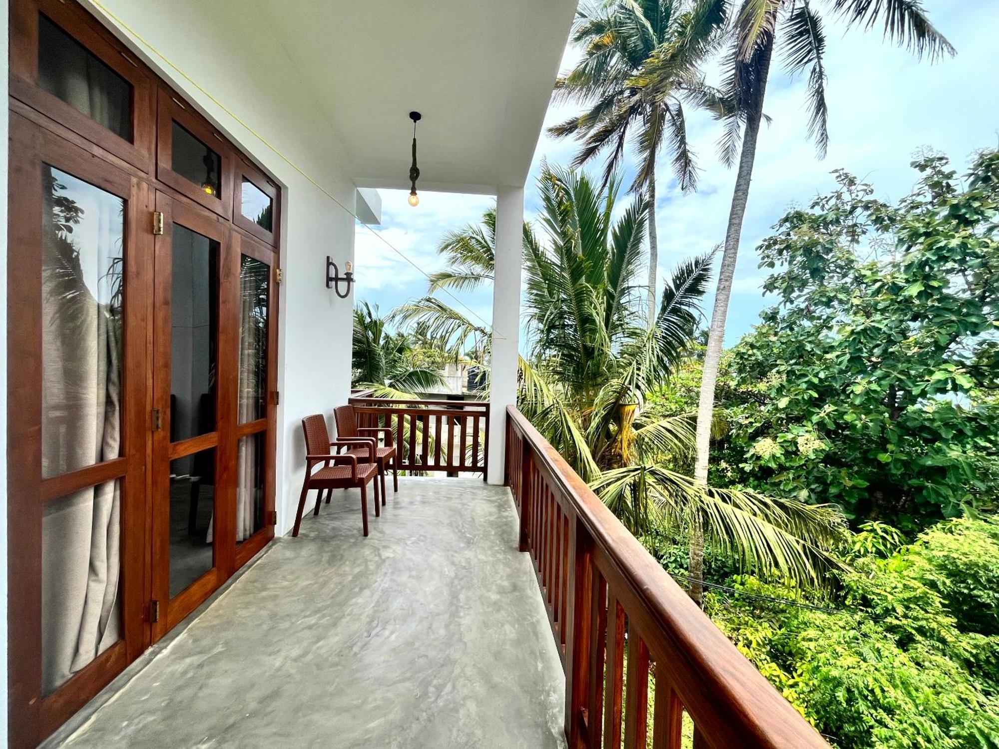 Peak House Apartment Dickwella Exterior photo